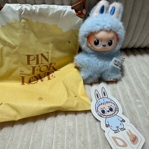 “D”Pin For Love Series (A-M) Blue Labubu.New. Box opened to verify.